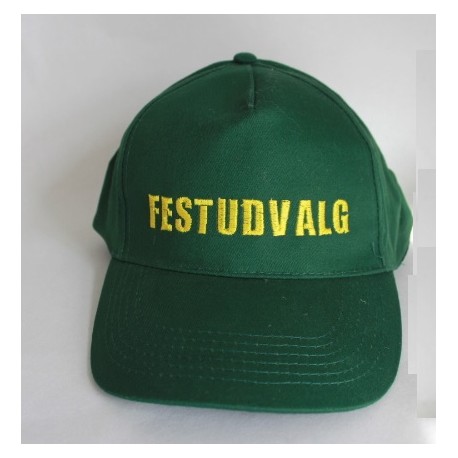 Mørkegrøn kasket med navn på